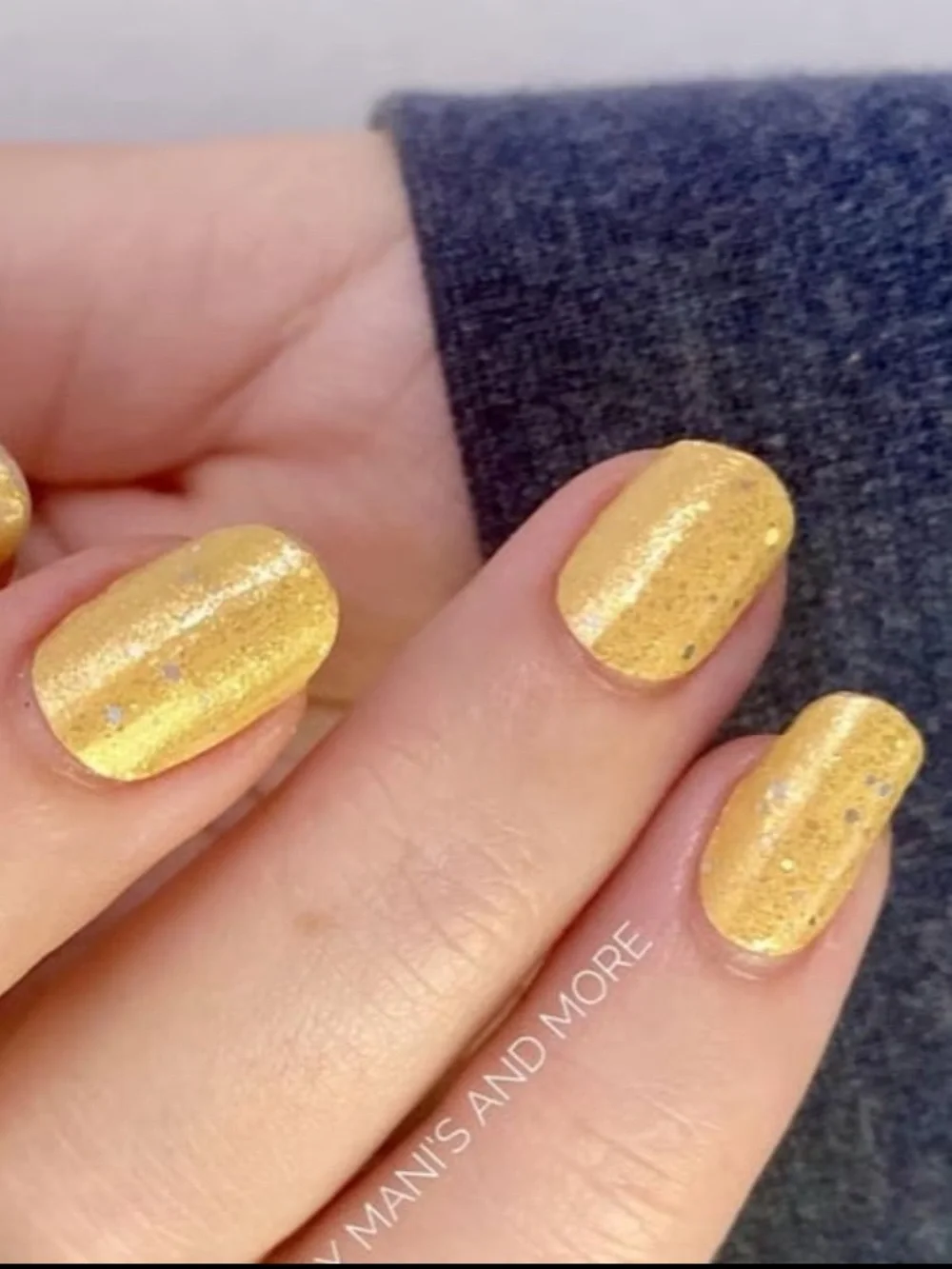 *Retired* Color Street: Mighty Heroes | Gold Yellow Glitter Summer Spring Party